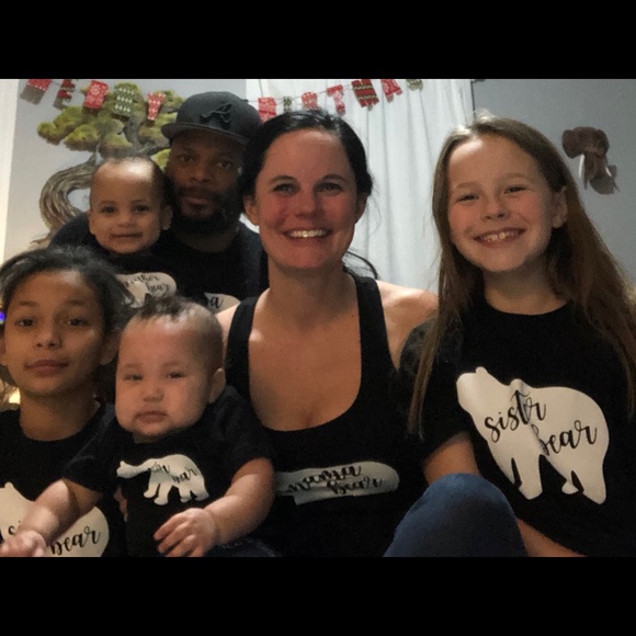 It’s shopping with Erika! ❤️ - Picture 1 of 1